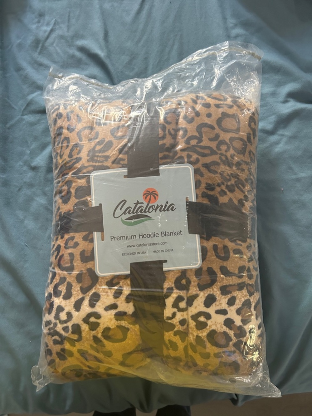 Leopard Print Premium Hoodie Blanket - Brown